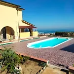 Rosa Bella Vista